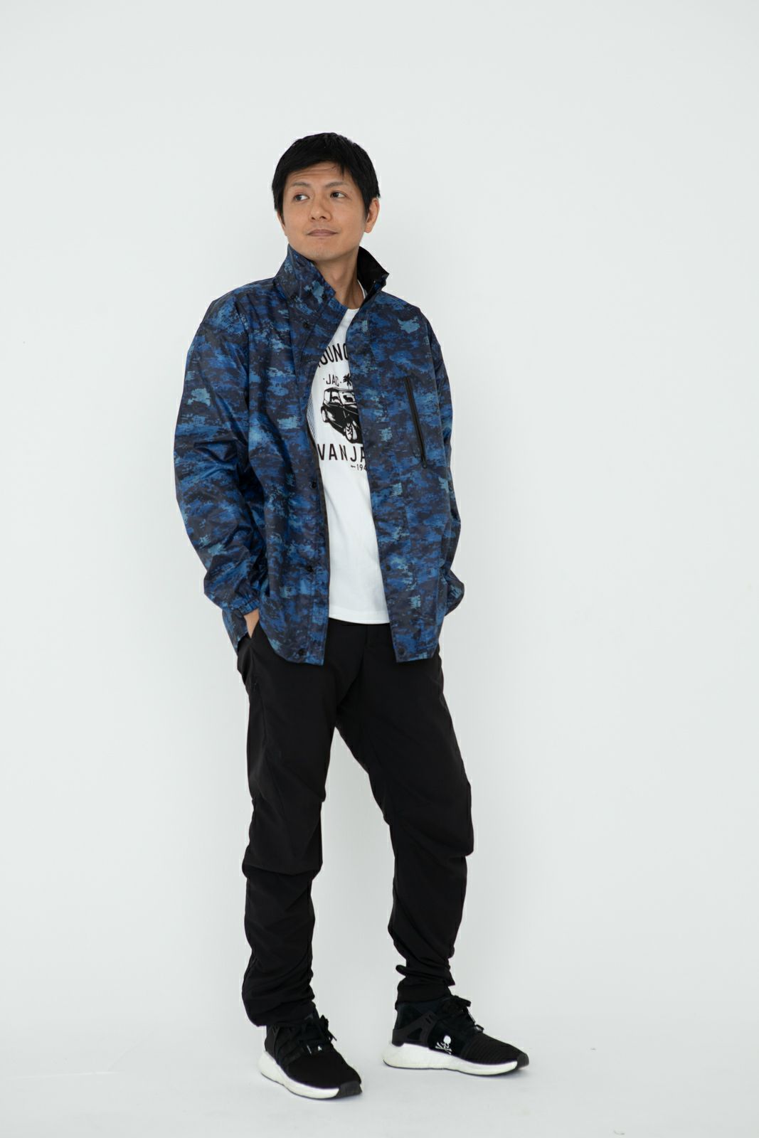 詳細：着用イメージ デジカモ ジッパーオープン  ［男性モデルのサイズ］身長:174cm 着用サイズ：L