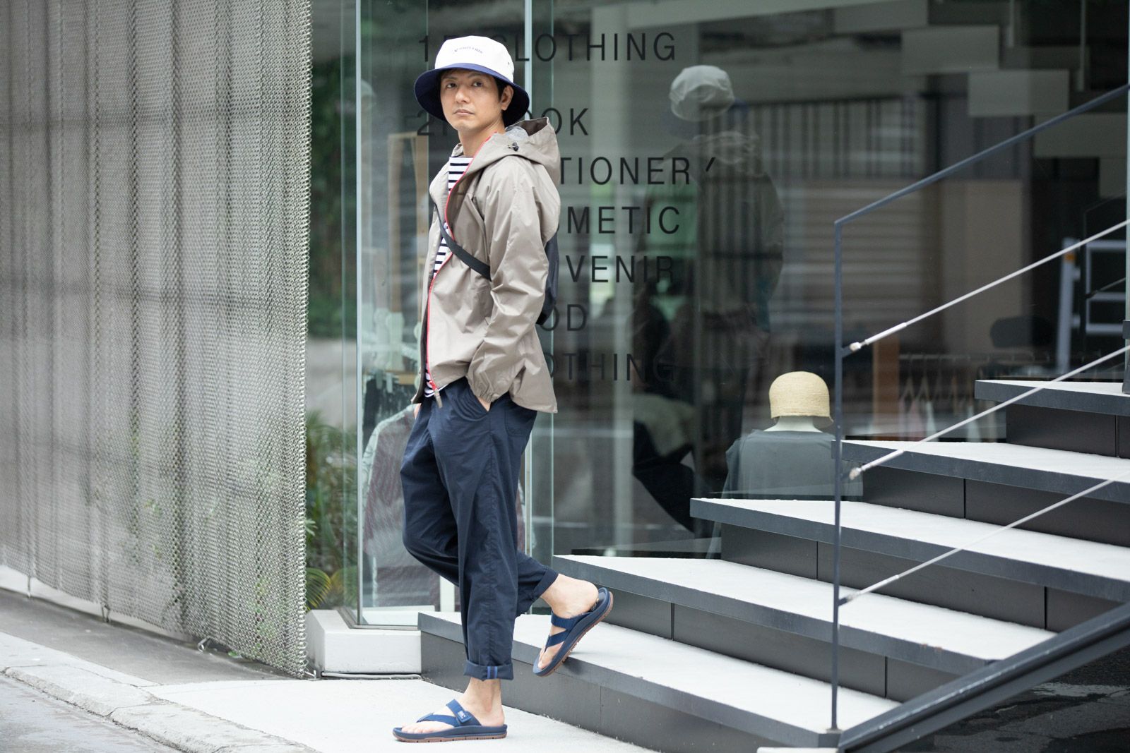 ［男性モデルのサイズ］身長:174cm 着用サイズ：L