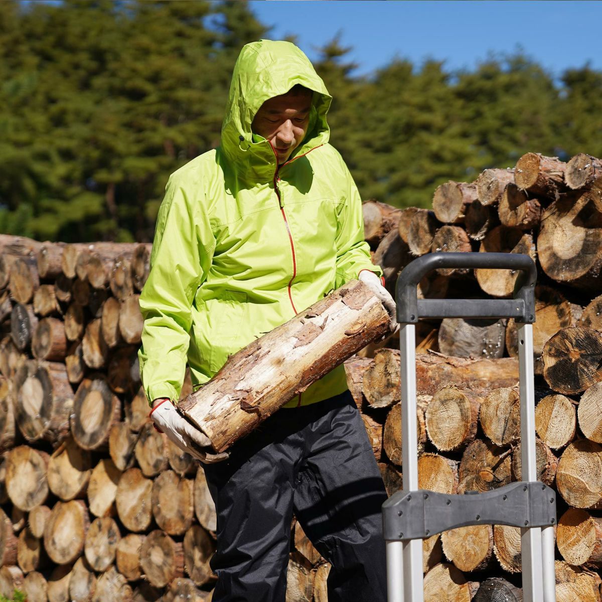 ［男性モデルのサイズ］身長:182cm 着用サイズ：L