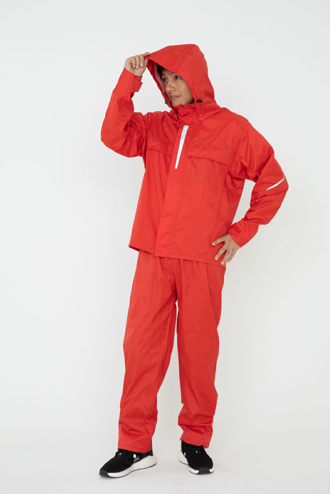 ［男性モデルのサイズ］身長:174cm 着用サイズ：L