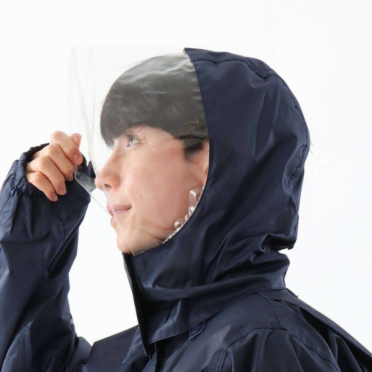 前面クリアで視界良好 カラー:ネイビー