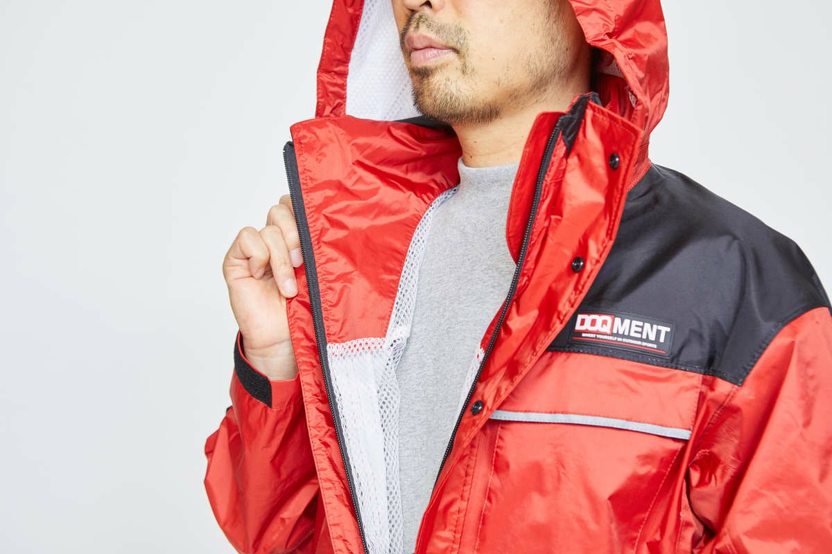 詳細：フロントジッパー