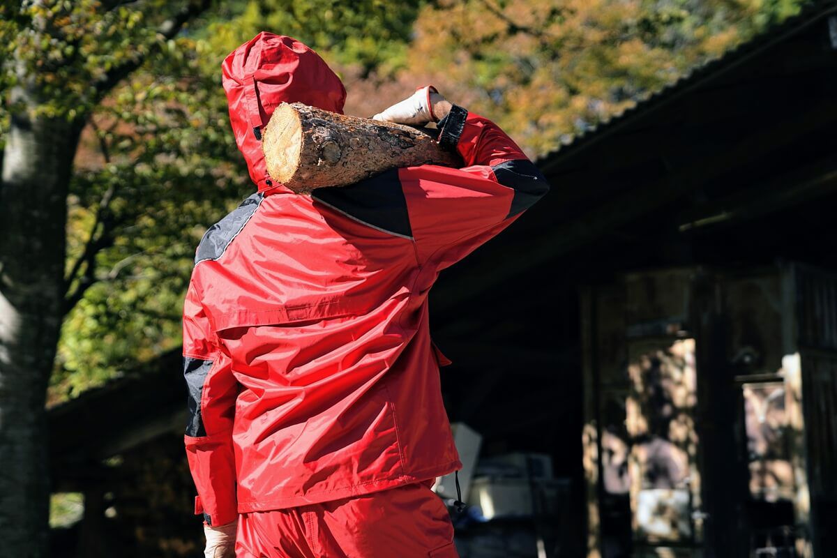 着用イメージ01 ［男性モデルのサイズ］身長:182cm 着用サイズ：L