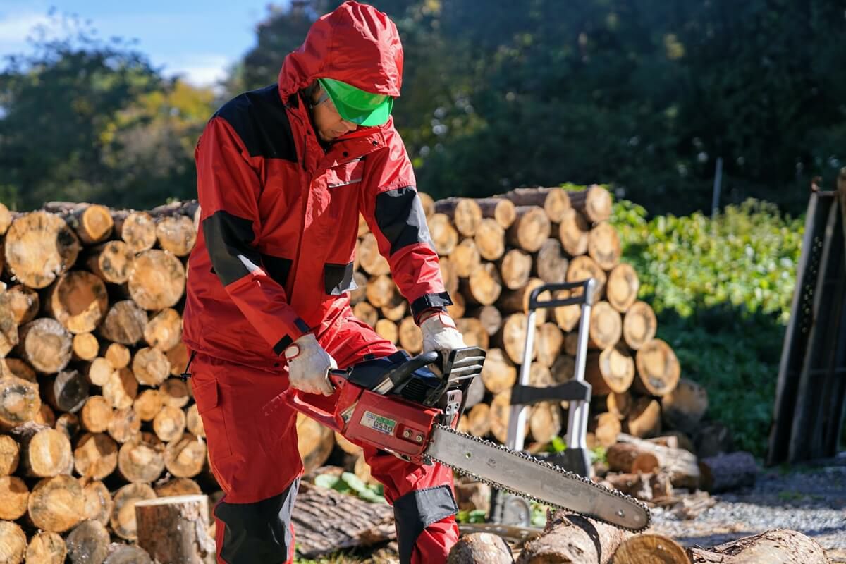 着用イメージ02 ［男性モデルのサイズ］身長:182cm 着用サイズ：L