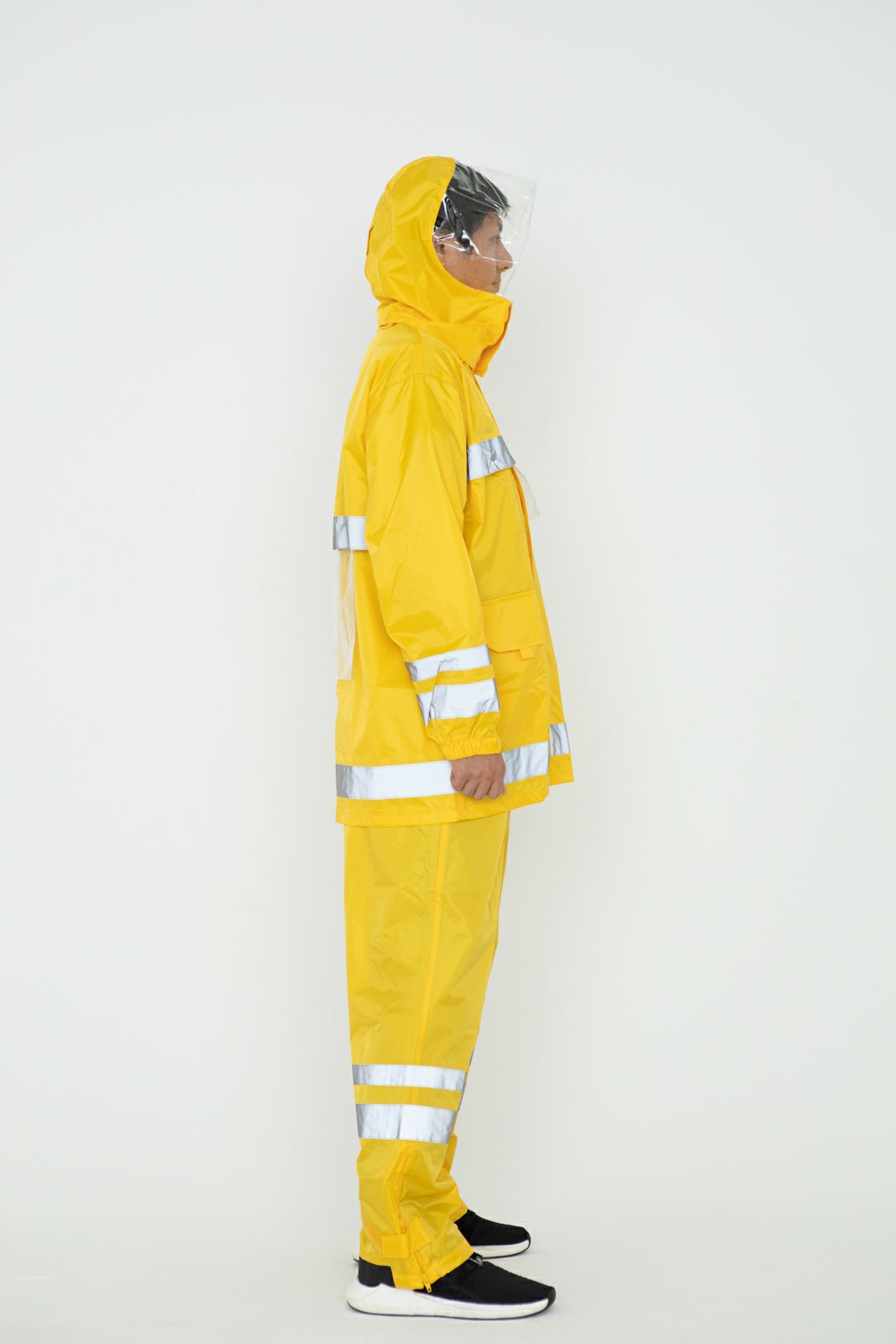 ［男性モデルのサイズ］身長:174cm 着用サイズ：L