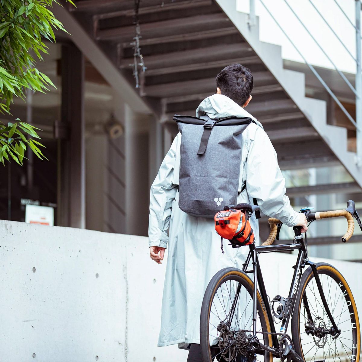 ［男性モデルのサイズ］身長:177cm 着用サイズ：L