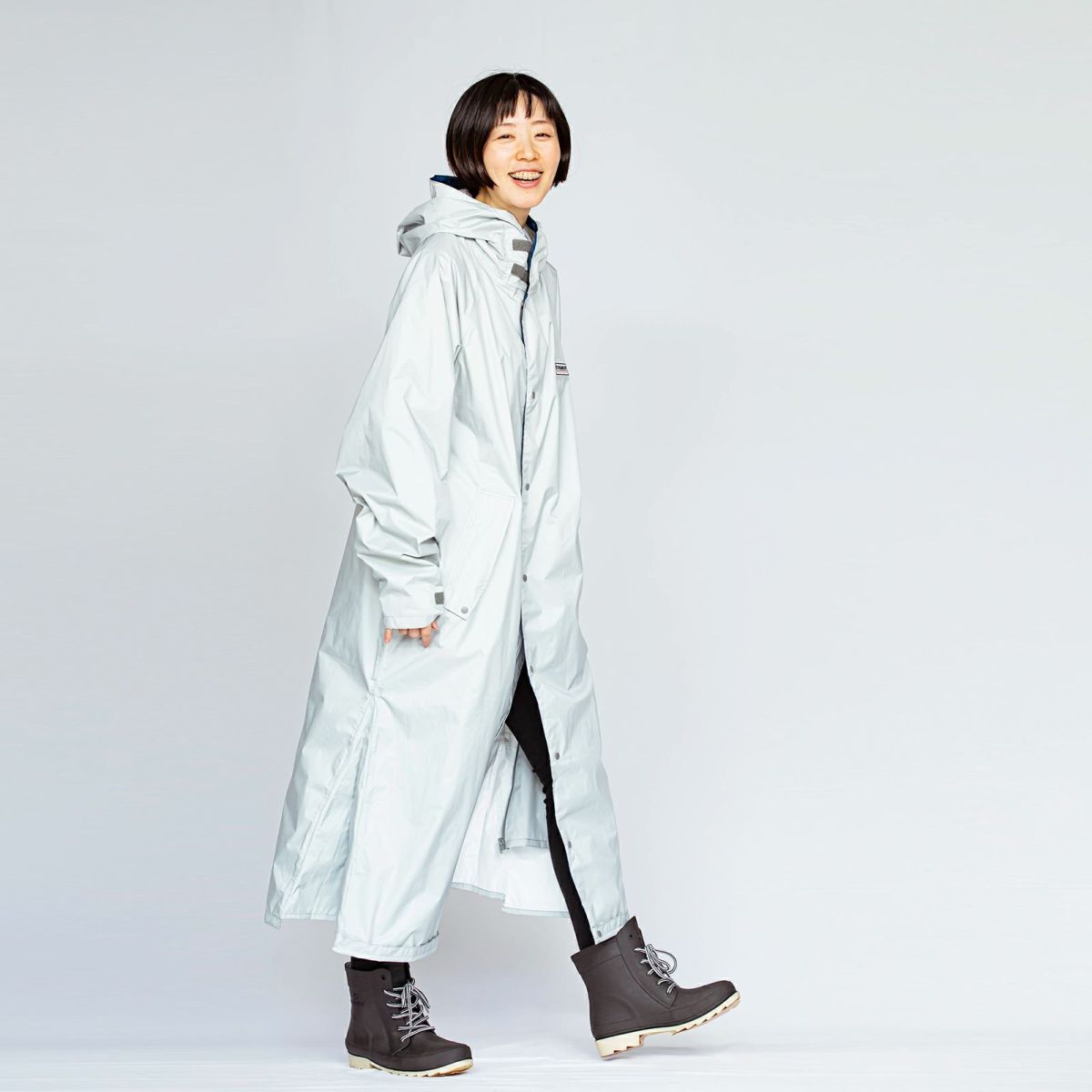 ［女性モデルのサイズ］身長:168cm 着用サイズ：L ／（長靴）6437 ピラルク レインブーツ