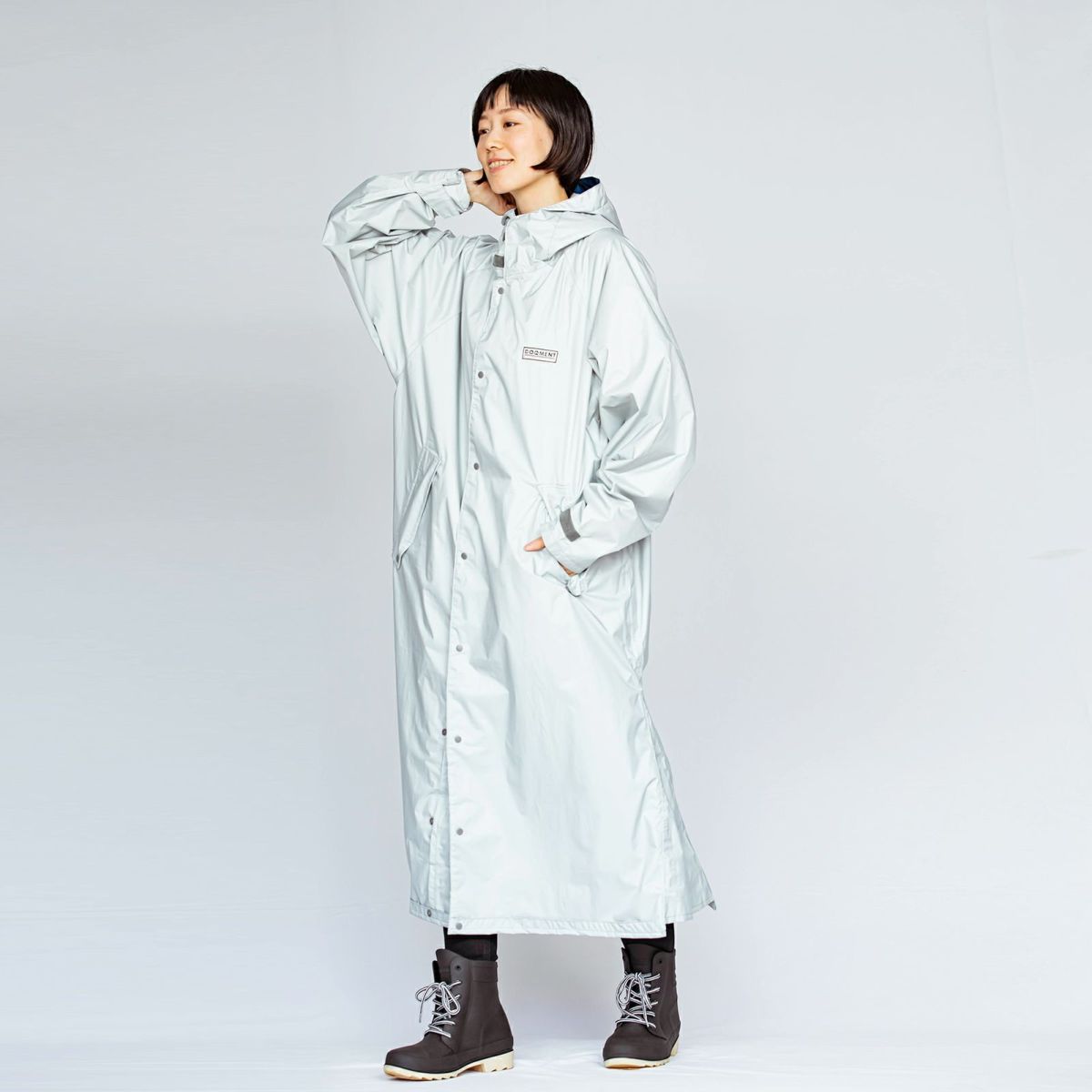 ［女性モデルのサイズ］身長:168cm 着用サイズ：L ／（長靴）6437 ピラルク レインブーツ