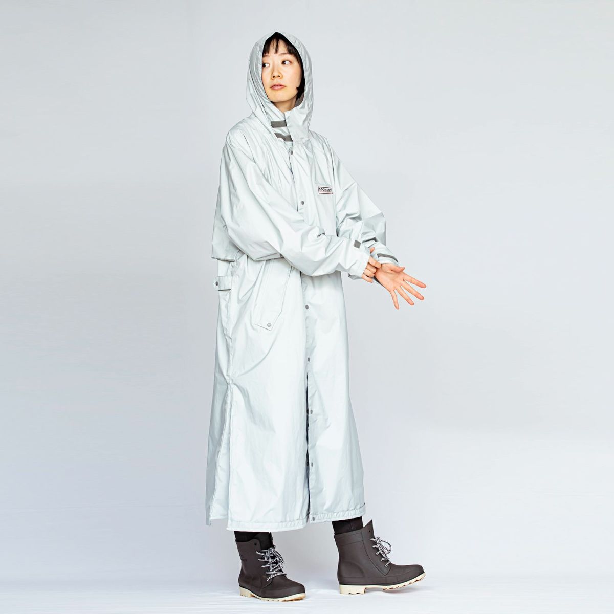 ［女性モデルのサイズ］身長:168cm 着用サイズ：L ／（長靴）6437 ピラルク レインブーツ