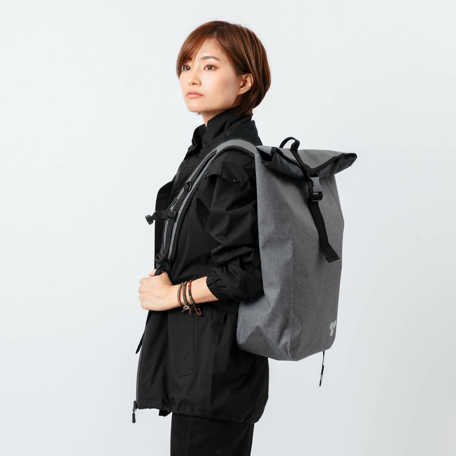 女性モデル身長：163㎝　カラー：ヘザーグレー