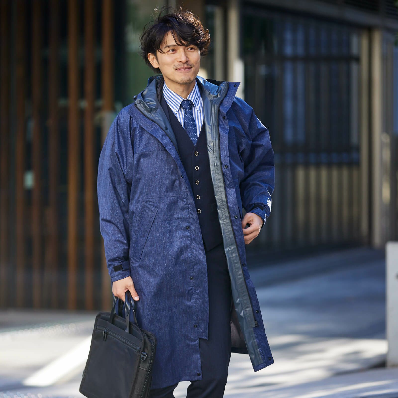 詳細：着用イメージ ［男性モデルのサイズ］身長:181cm 着用サイズ：L