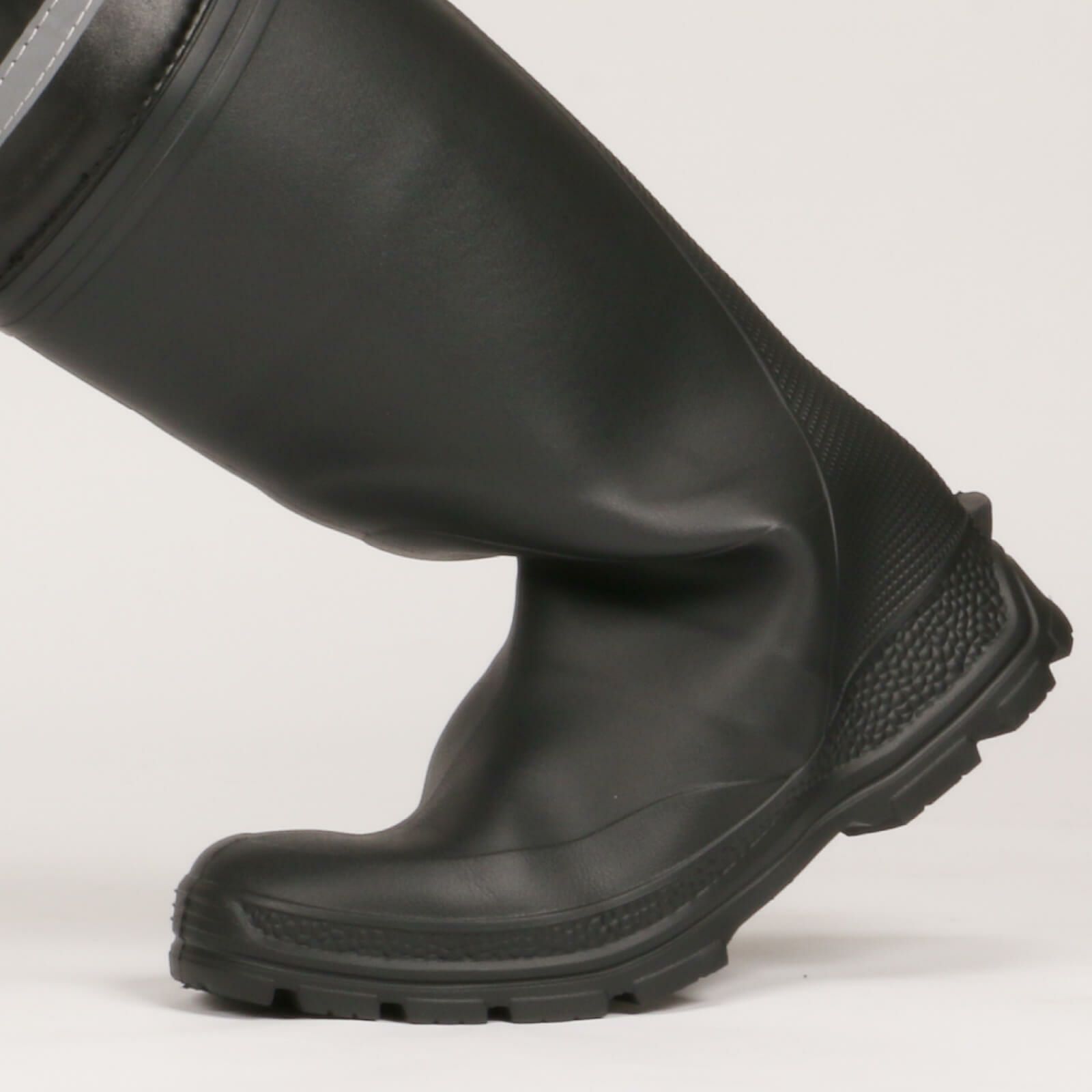 やわらかい発砲ゴムを使用