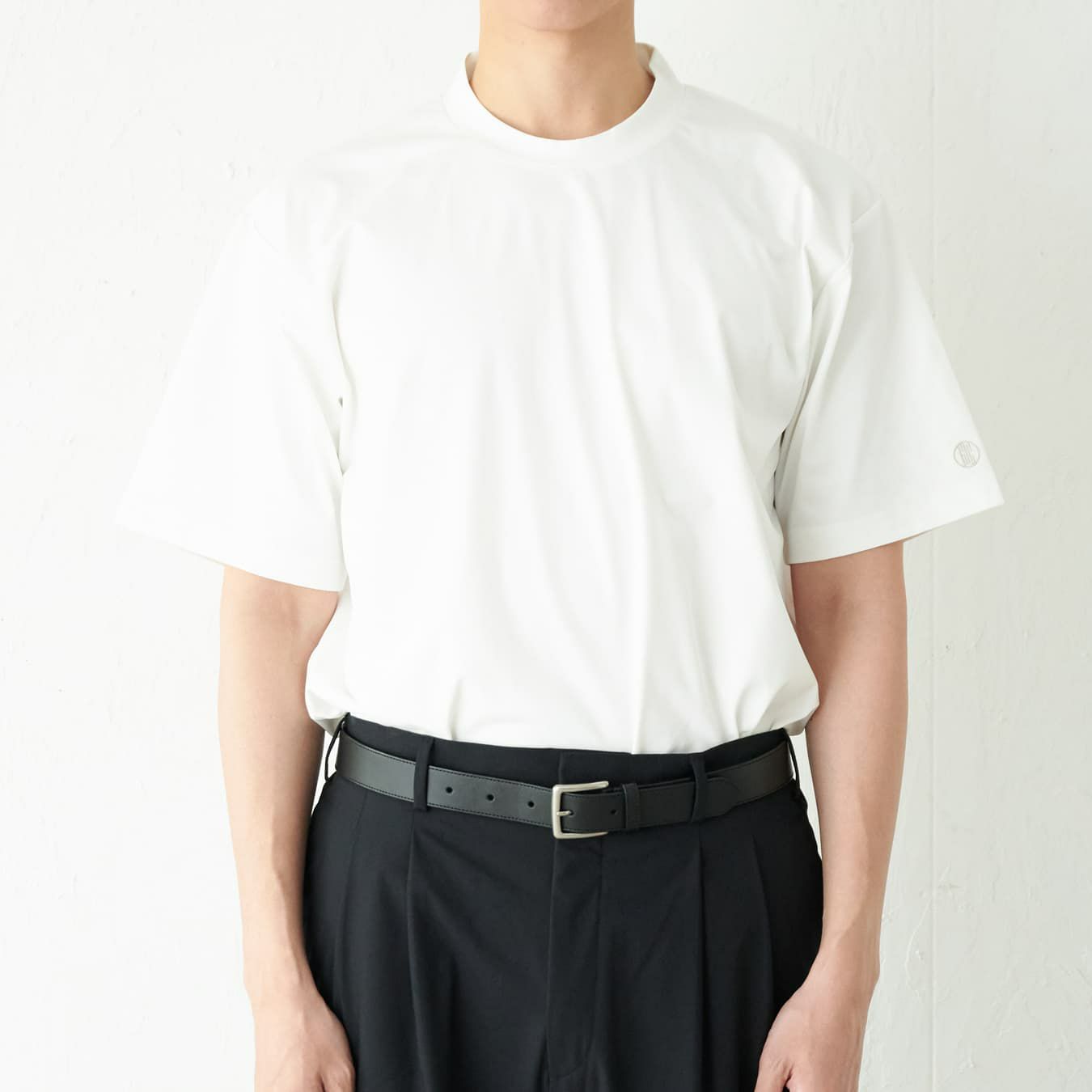 カラー：ホワイト