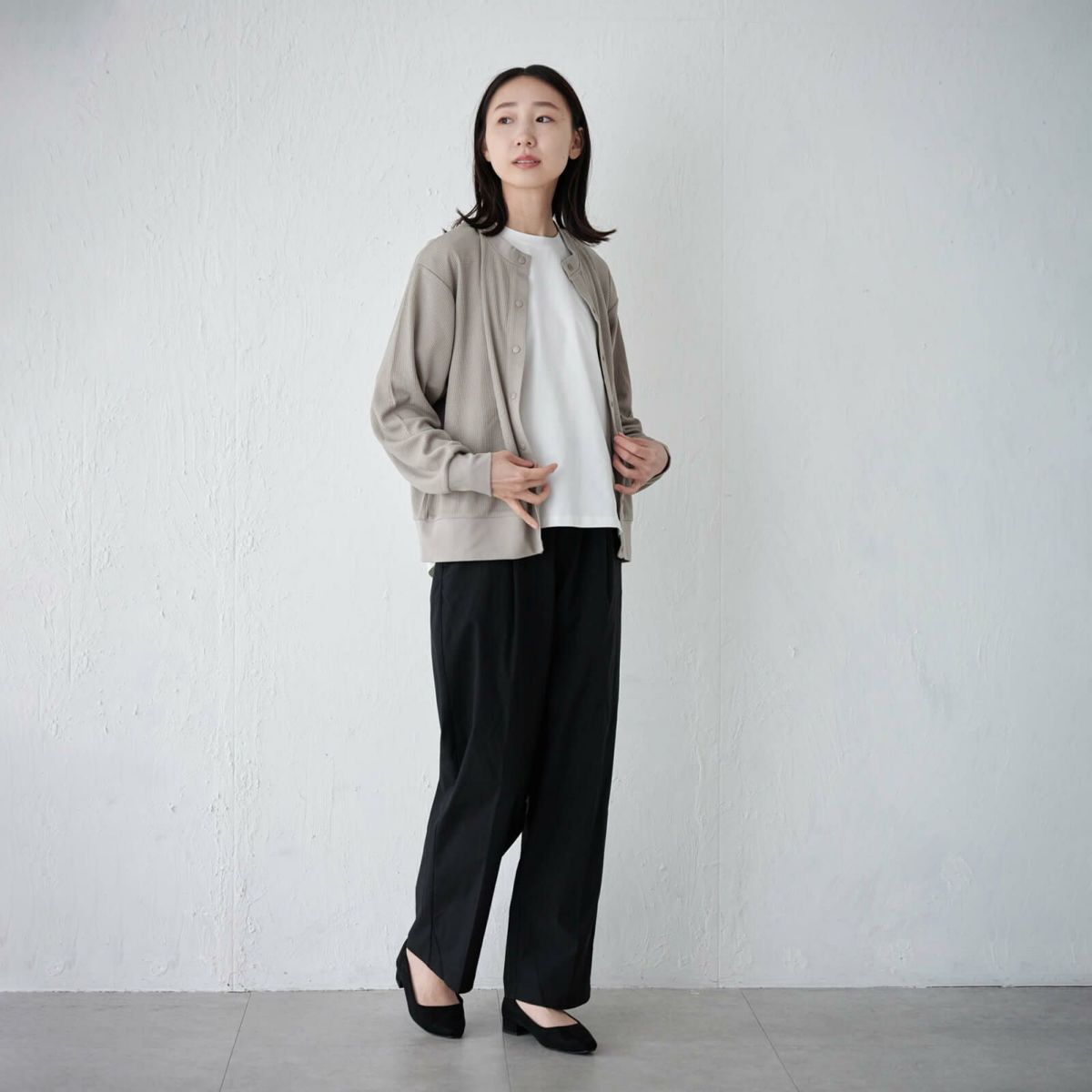 女性モデル：165cm ／ Lサイズ着用