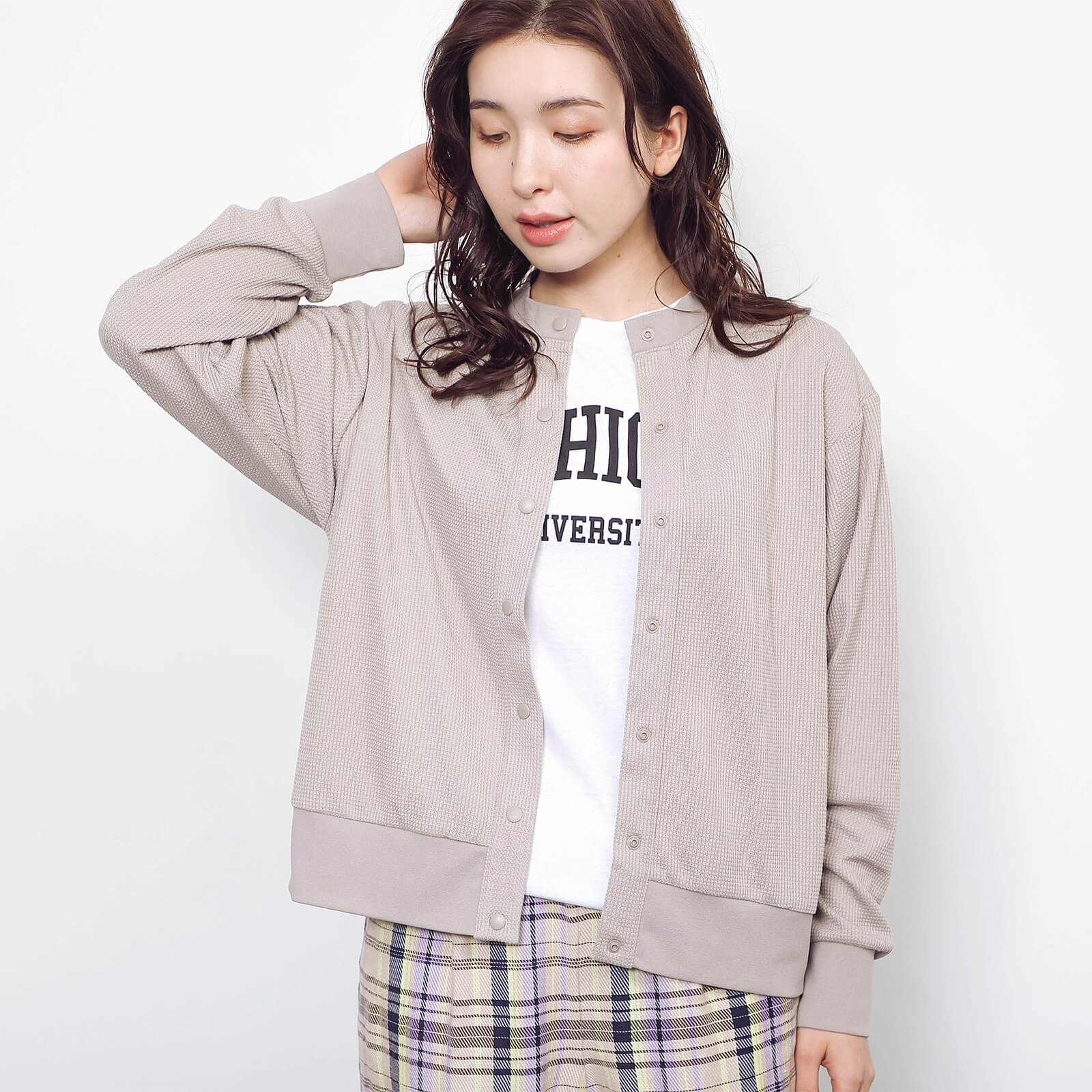 女性モデル：165cm ／ Lサイズ着用