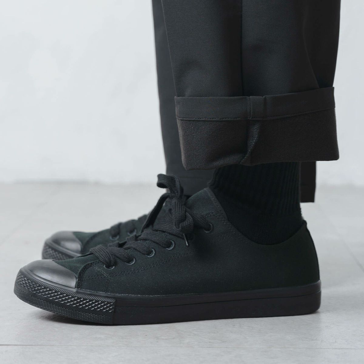 裏には滑らかな肌ざわりの起毛素材を使用