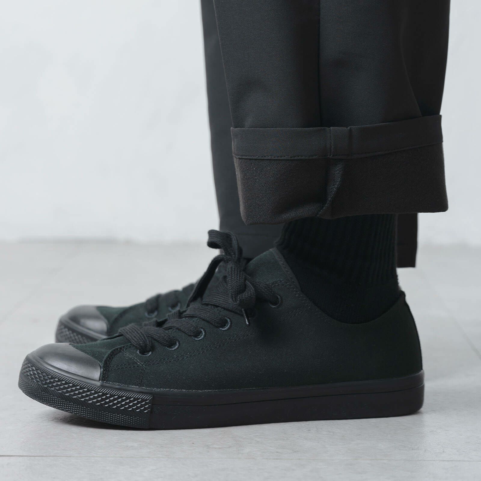 裏には滑らかな肌ざわりの起毛素材を使用